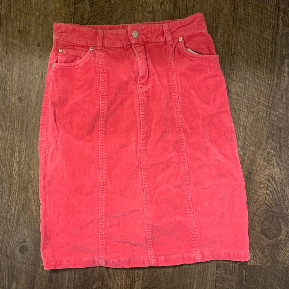 SOLD- Corduroy Skirt•size10•
